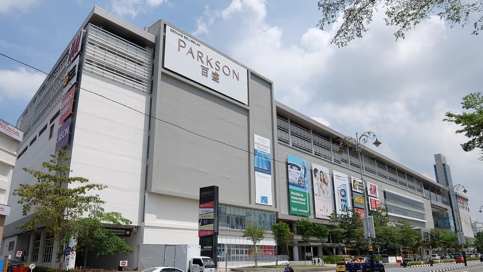 Aman Central Alor Setar, October 2026: Little Hero City Kids' Day on 24 Oct (RM350 to Book a Seat), Swarovski's RM995 Gift and TOMEI to 18 Oct