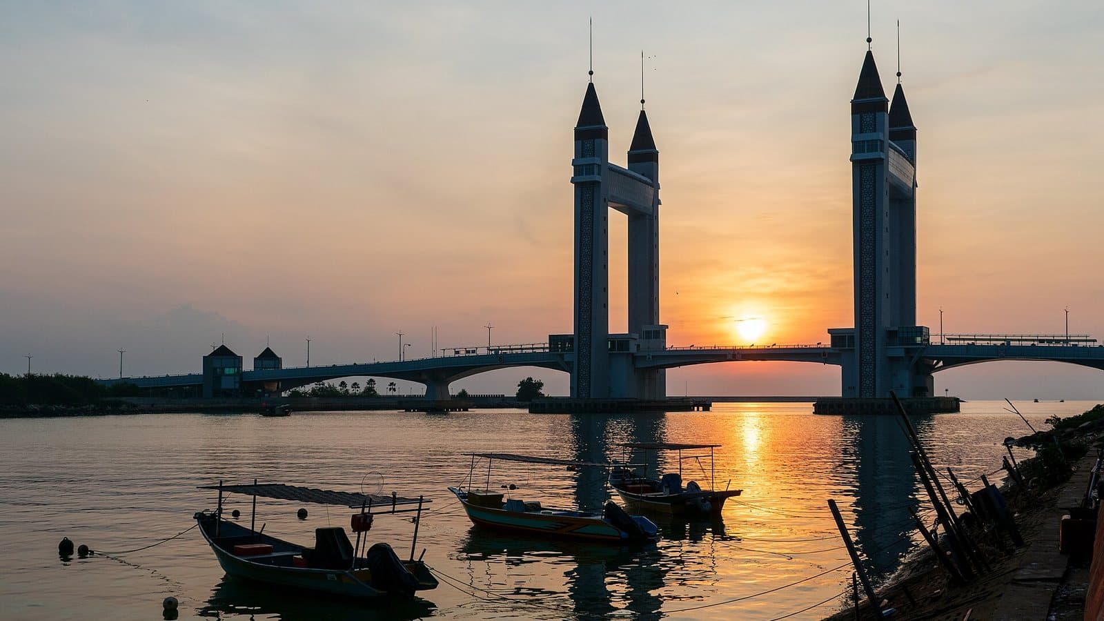8 Family-Friendly Things To Do in Kuala Terengganu City