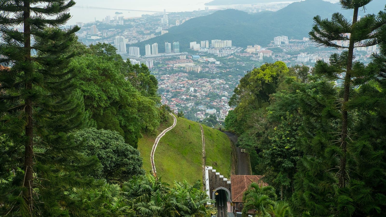 7 Family-Friendly Things To Do in Penang (2026)