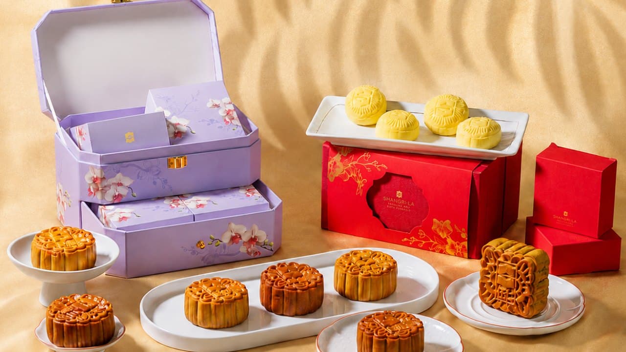 Kota Kinabalu Hotel Mooncakes 2026: Shangri-La Tanjung Aru Drops to RM155 a Box in Bulk, Hyatt Regency Kinabalu Sells Singles From RM45
