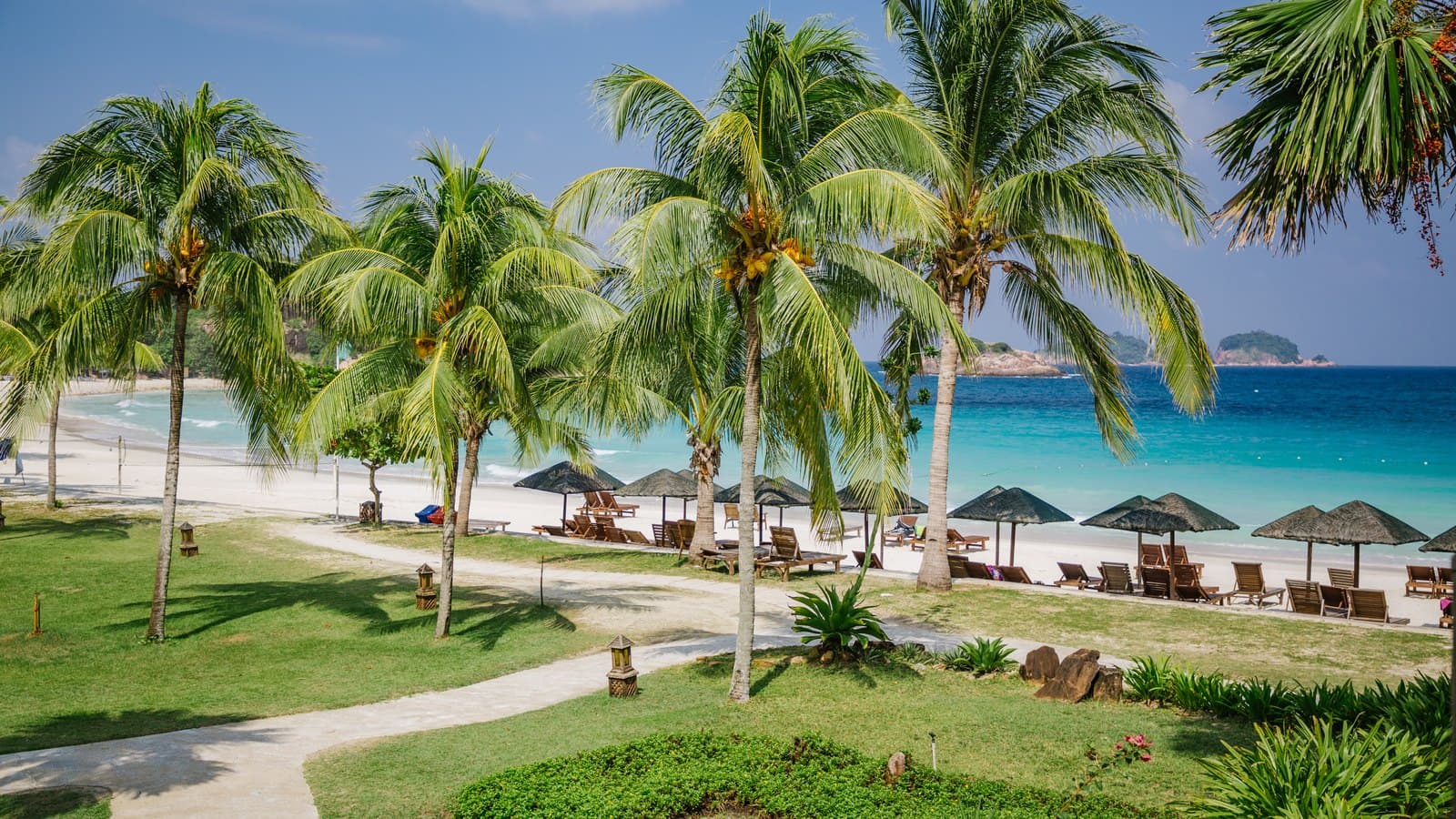Laguna Redang Year End Promotion: RM638 a Head for 3D2N With Every Meal, Boat and Snorkelling Trip Included