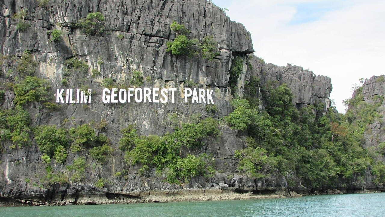 Langkawi Island Hopping, Mangrove and Sunset Cruise Prices 2026: From RM60 a Seat to RM9,660 a Catamaran