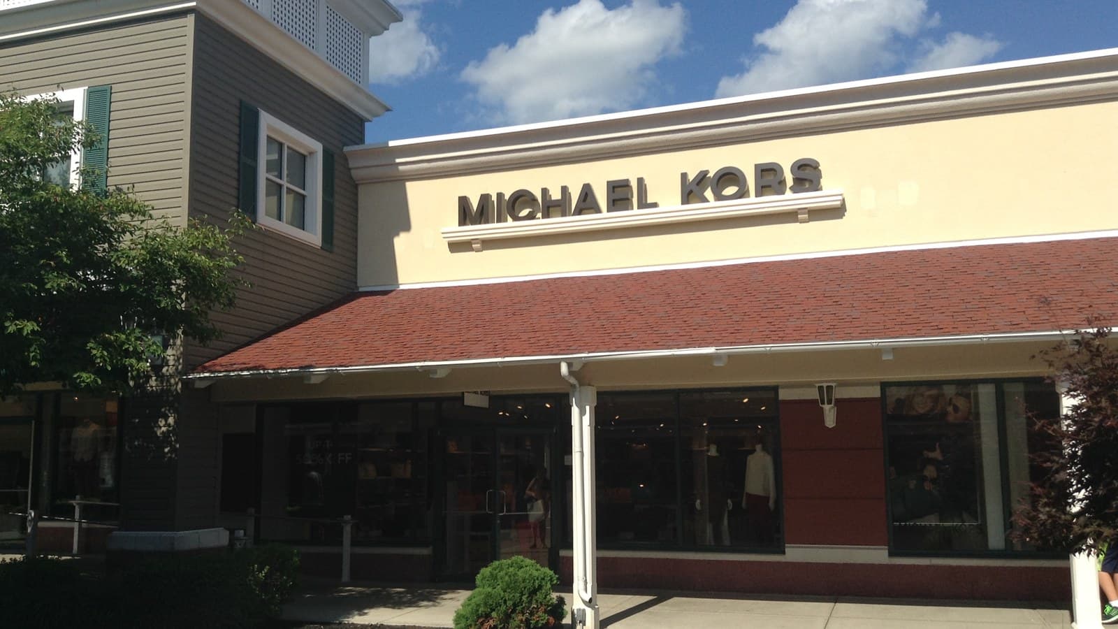 Michael Kors云顶名牌汇outlet特卖:低至4折再享额外8折优惠(至8月2日)