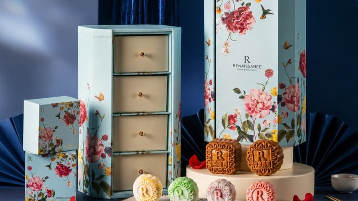 Renaissance Johor Bahru Mooncakes to 25 Sep 2026: RM188 to RM208 a Box, and Which Discount Actually Applies