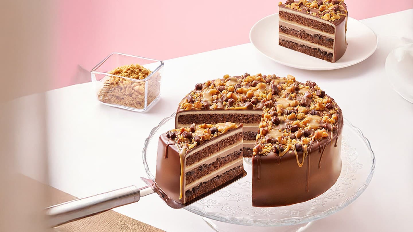 Secret Recipe's Payday Cake Deal: 3 Slices for RM29 or 4 for RM37 (One Day Only, 29 July)