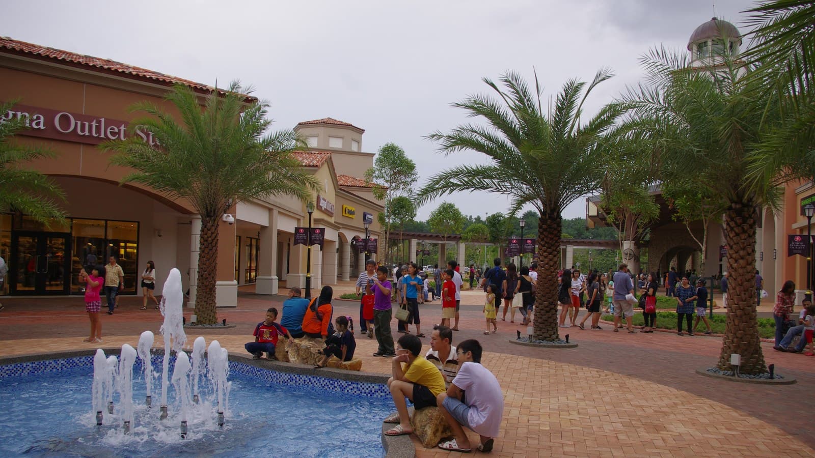 Skechers at Johor Premium Outlets (September 2026): a New 10-13 September Gift Offer, and the Footwear Sales That Replaced August's