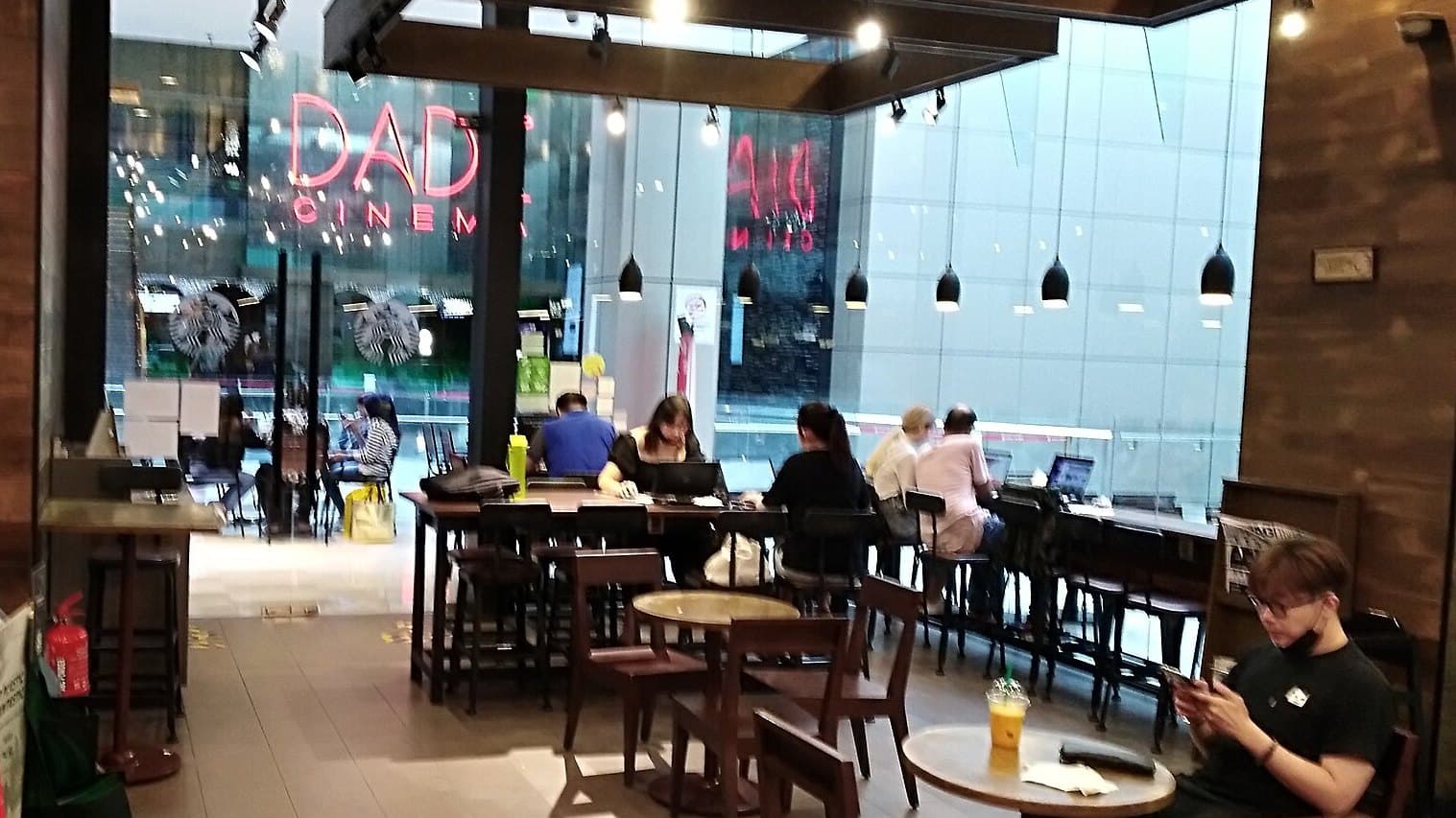 Starbucks Malaysia: Buy 1 Free 1 Drinks Every Monday in August (Monday Coffee Rush)