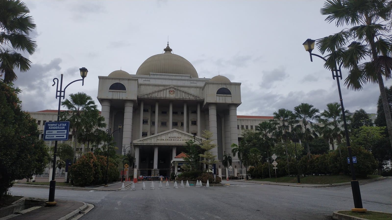 Writing a Will in Malaysia 2026: Who Gets What Without One, the Two-Witness Rule, and What It Costs