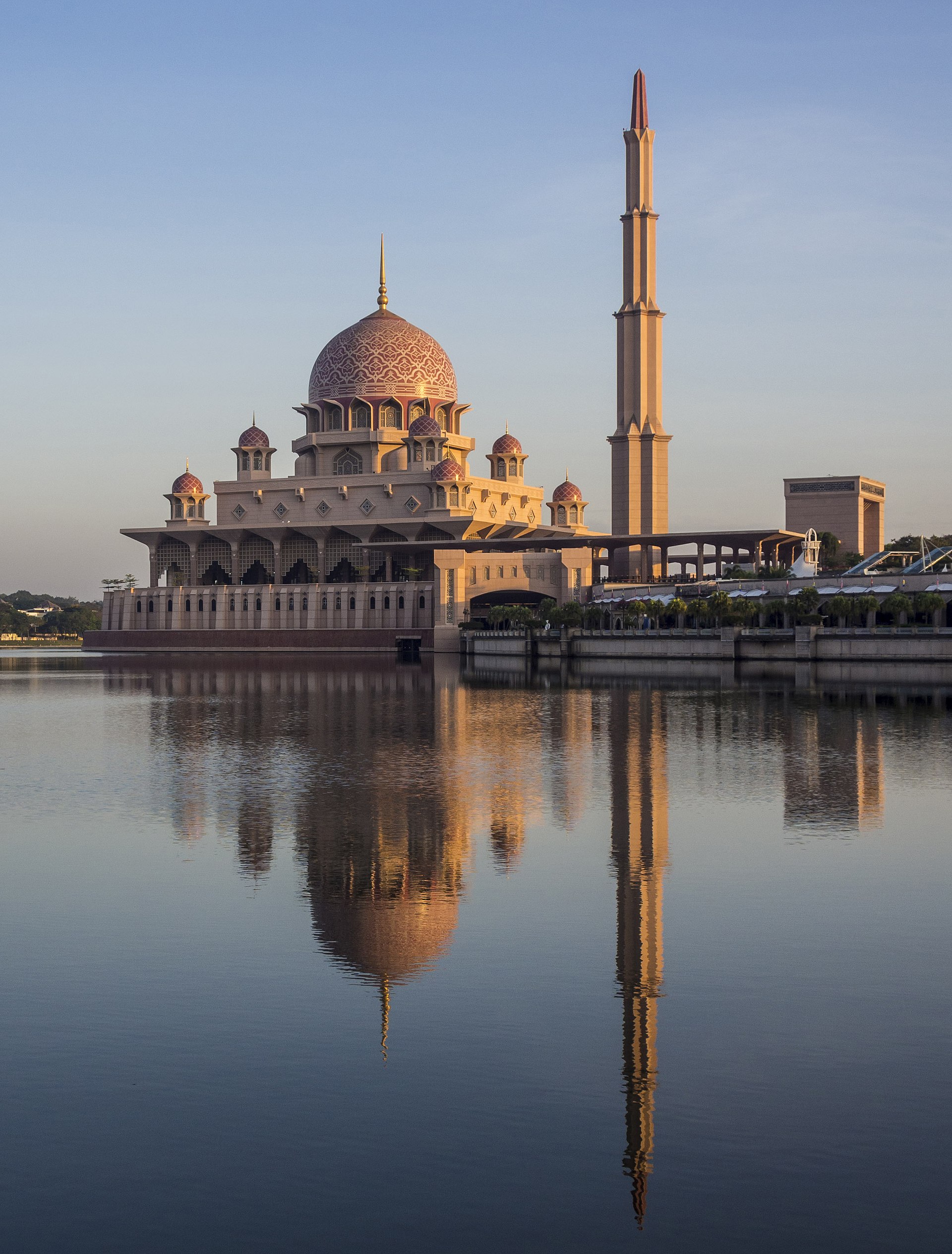 Putrajaya Lake Loop — Precinct 1 & 2, past Putra Mosque