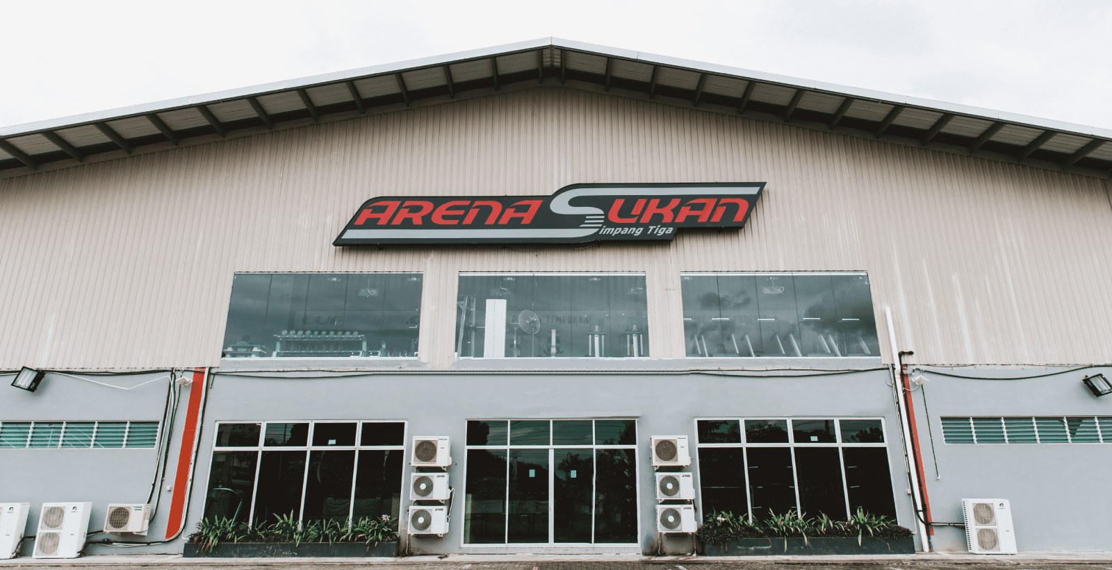 Arena Sukan (MTLD, near King's Centre)