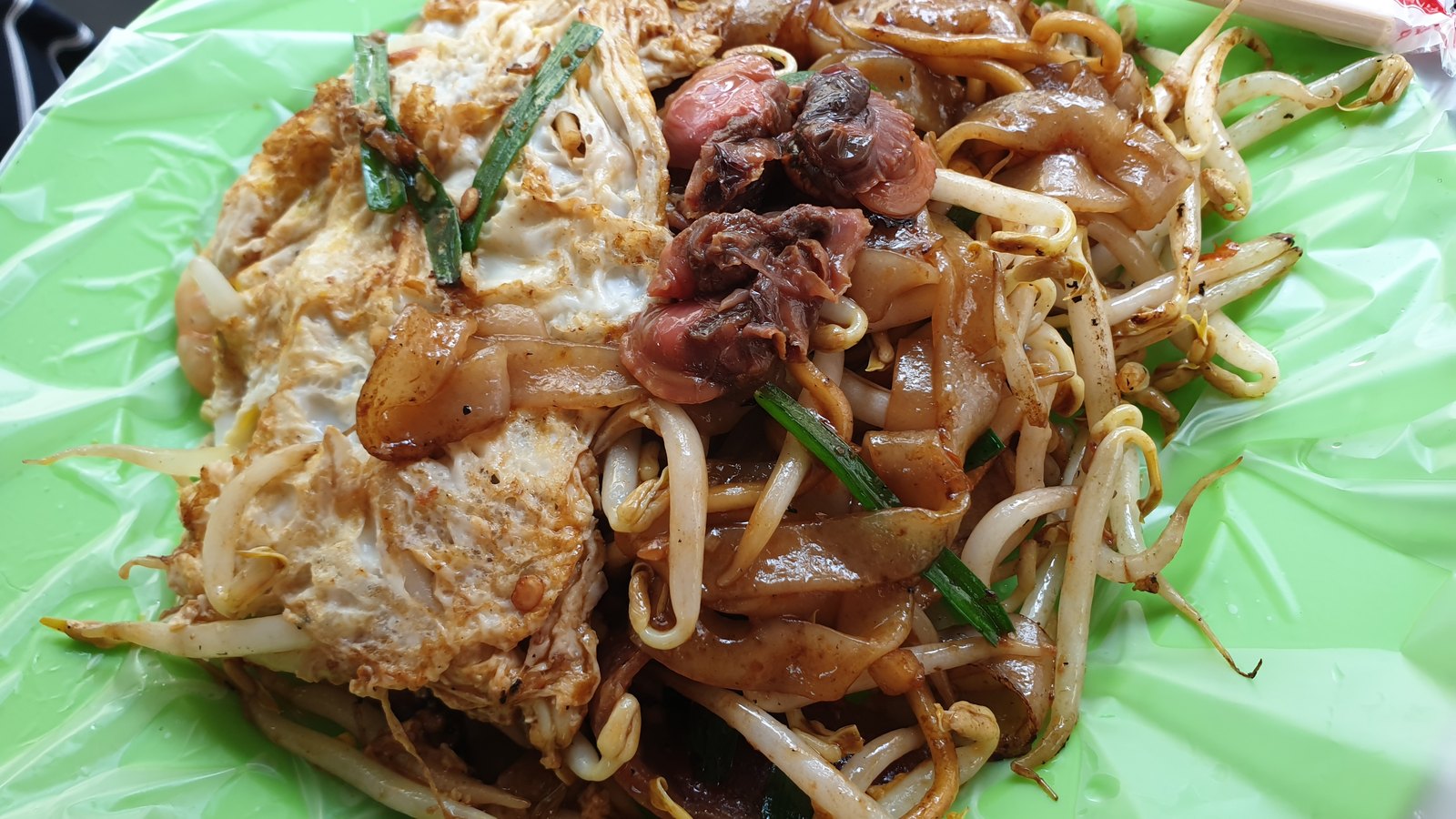 Penang Road Famous Jin Kor Char Kuey Teow — Joo Hooi Cafe, 475 Jalan Penang