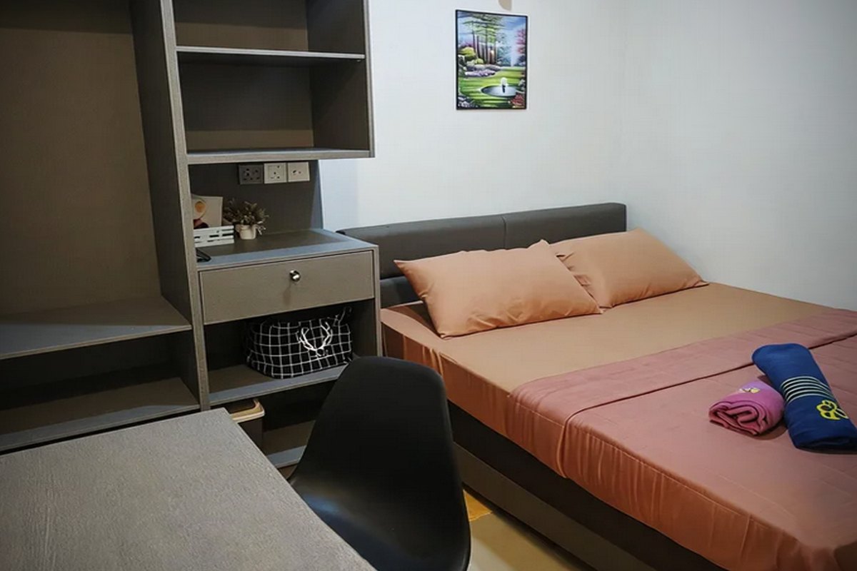 B&B Confinement Home — Taman Universiti, Skudai