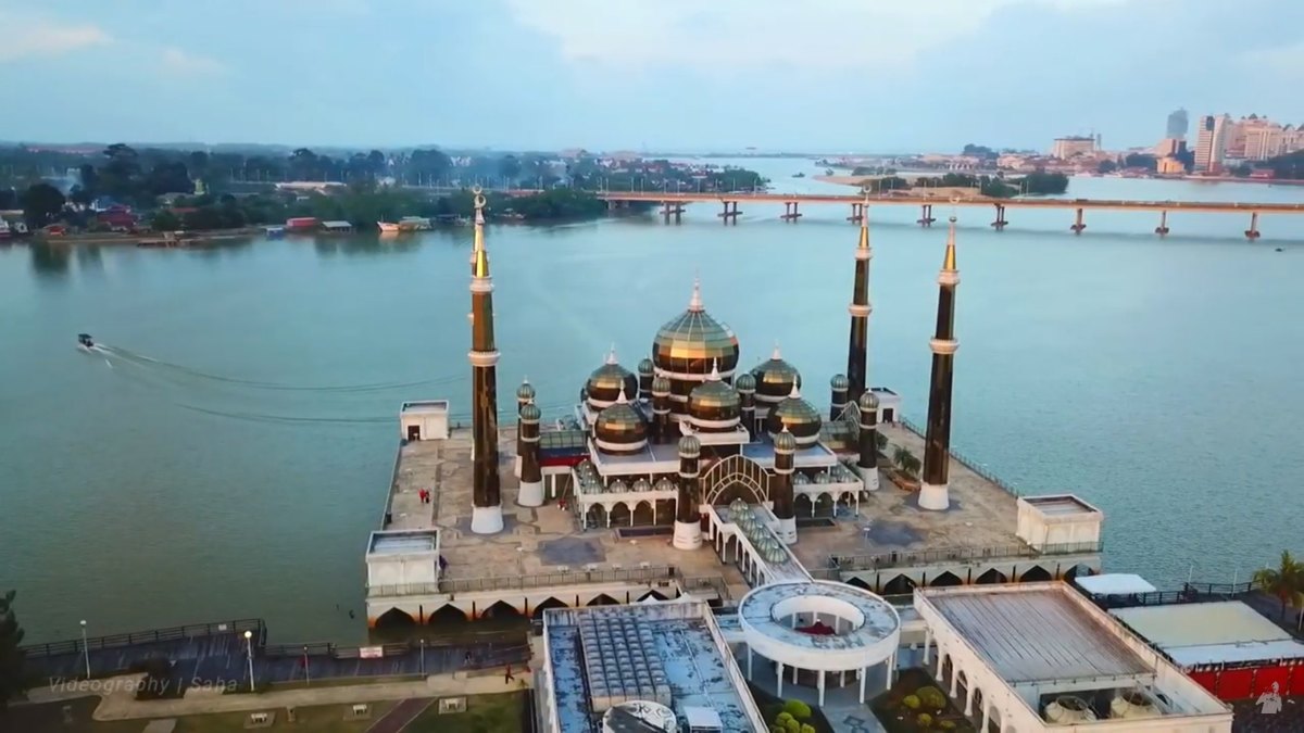 Crystal Mosque & Islamic Heritage Park (Taman Tamadun Islam), Kuala Terengganu