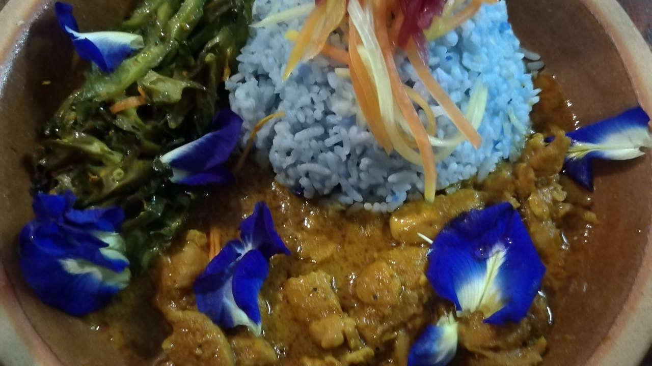 Fauzi Nasi Kerabu — Tok Jembal, Kuala Terengganu