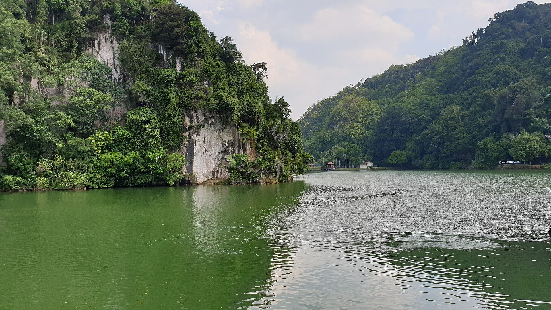 龙山休闲公园(Gunung Lang Recreational Park)— 瓜拉江沙路一带