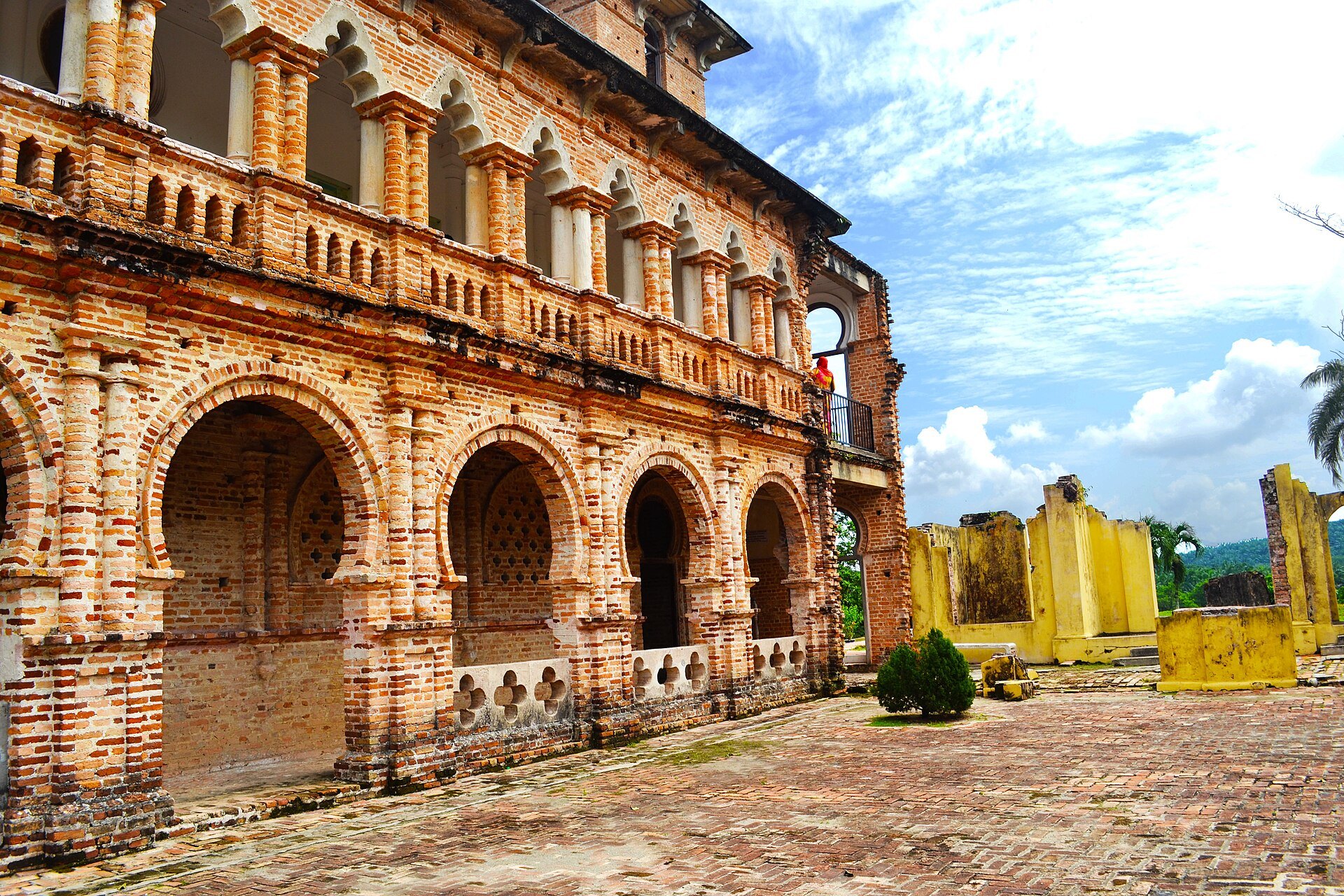 凯利古堡(Kellie's Castle)— 务边