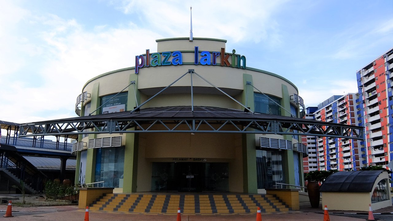 Selera Johor @ Plaza Larkin — food-court stall, open seven days