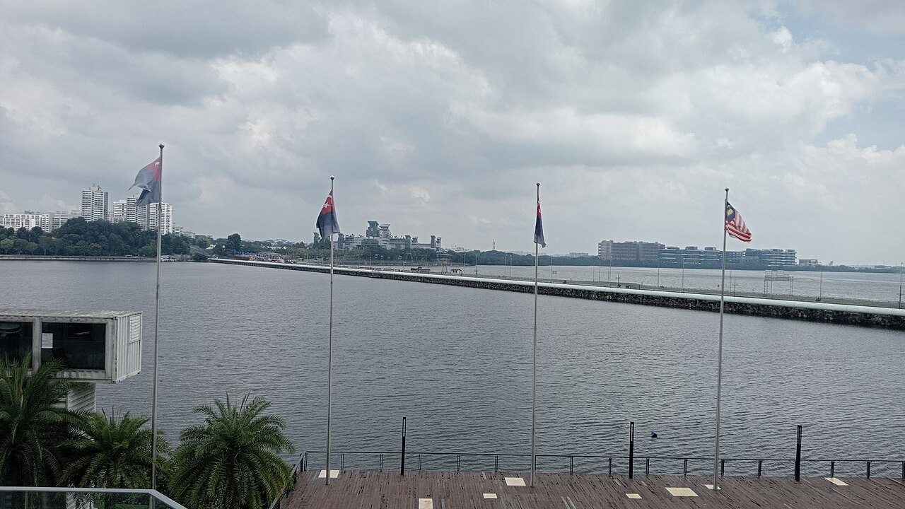MoverJB — Singapore-JB Cross-Border Relocation