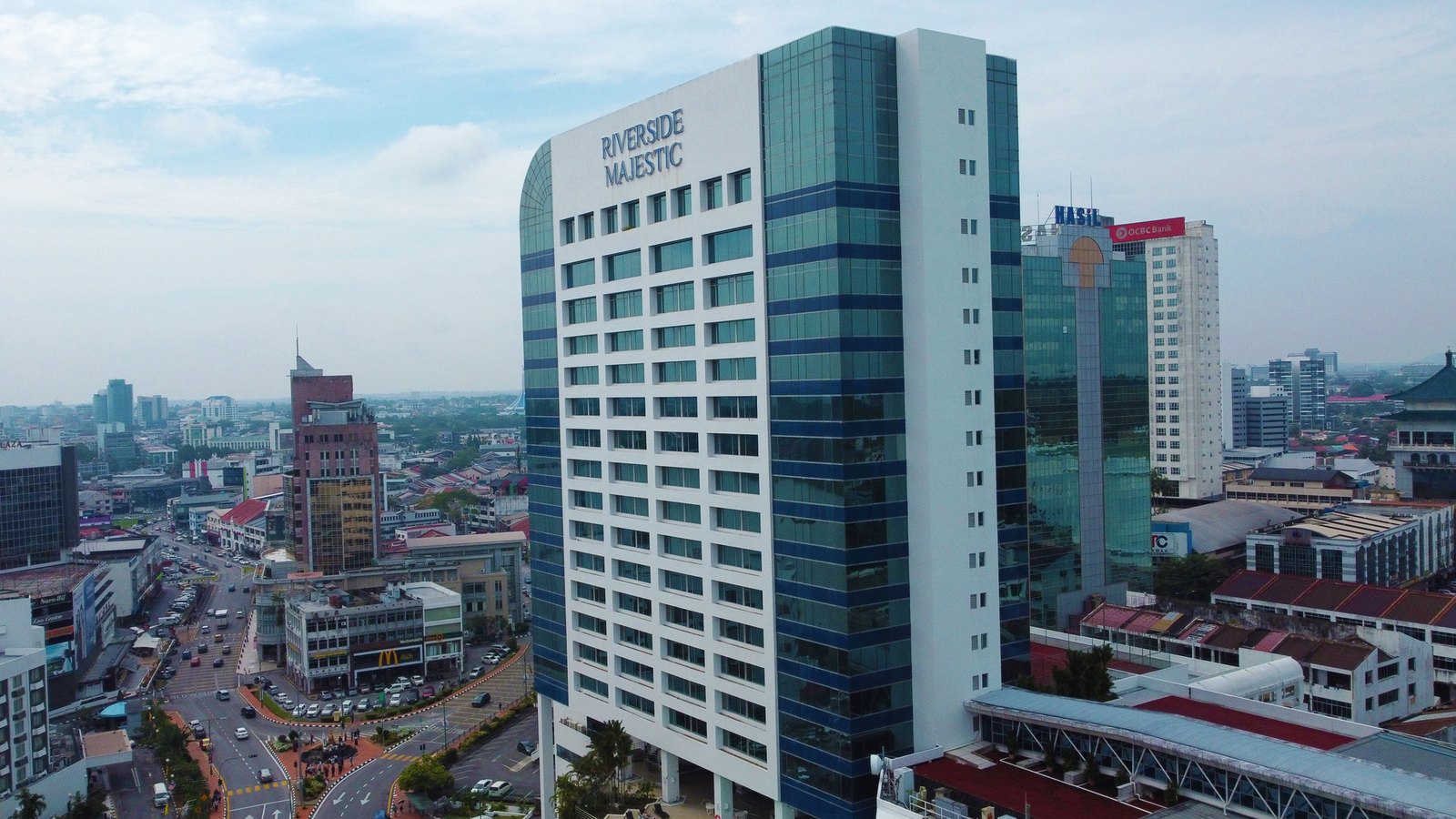 Riverside Majestic Hotel(滨江华丽大酒店)
