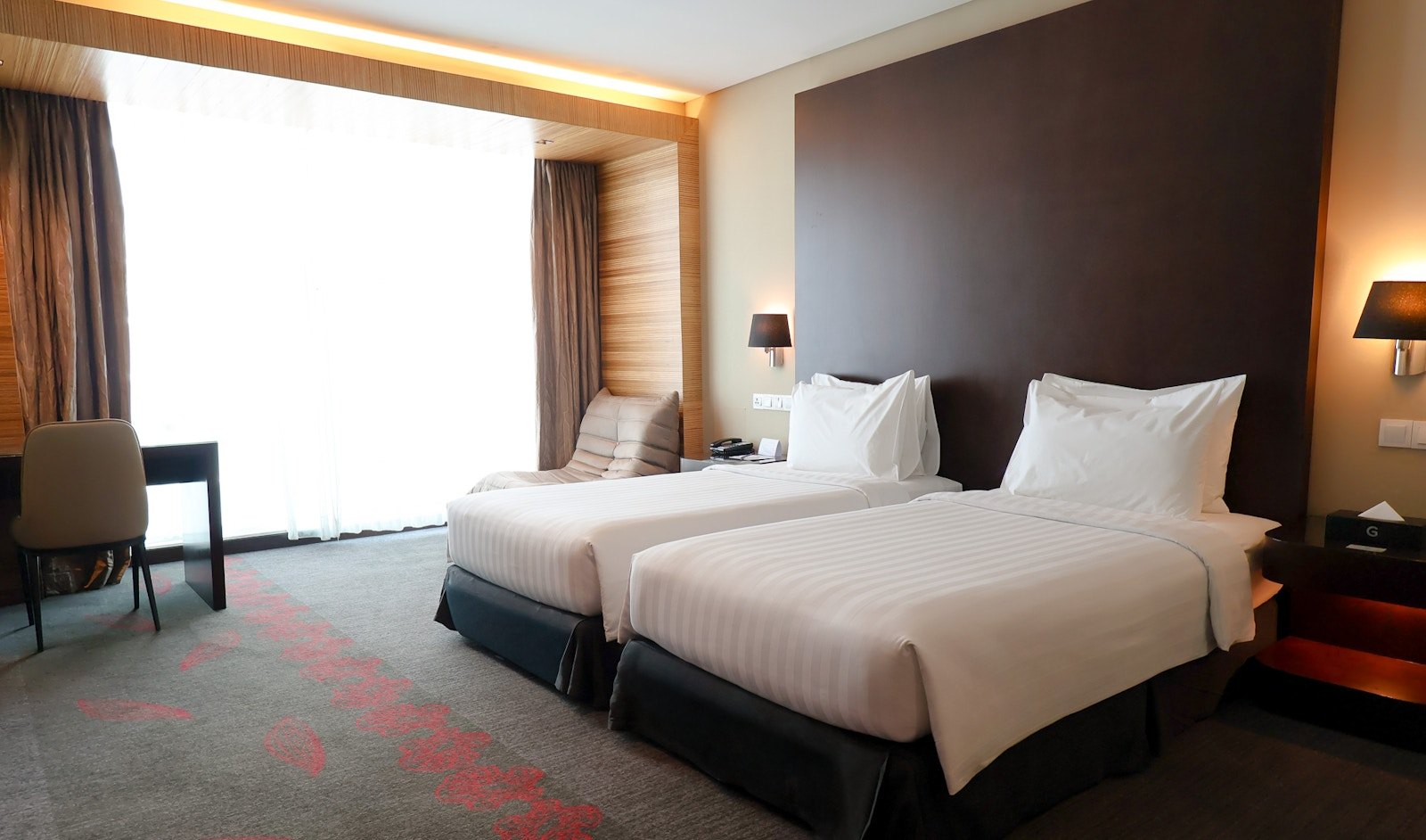 Grandis Hotels & Resorts — Suria Sabah
