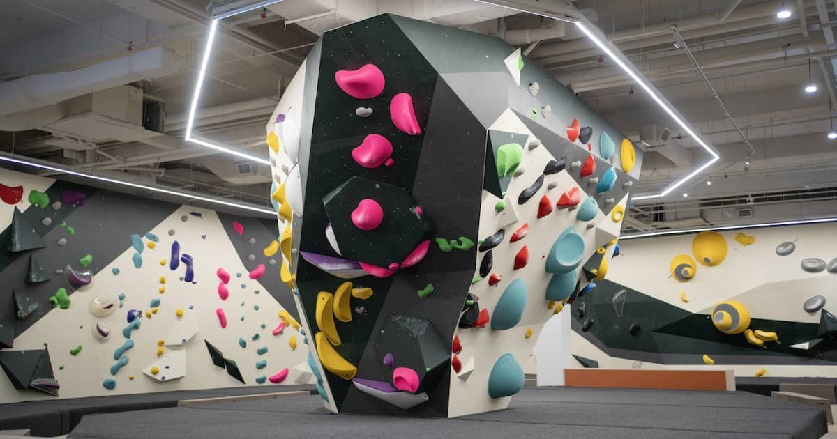 Batuu Climbing, 3 Damansara, Petaling Jaya