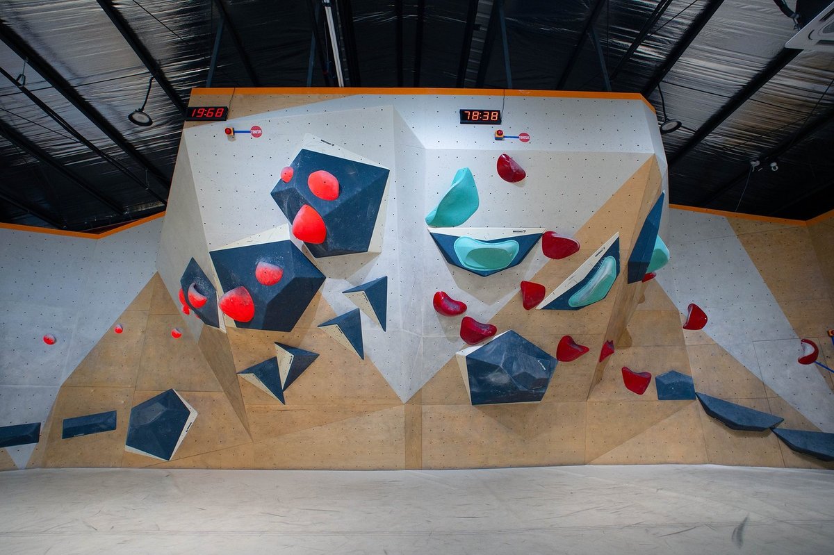 BHub Bouldering, Seksyen 51A, Petaling Jaya