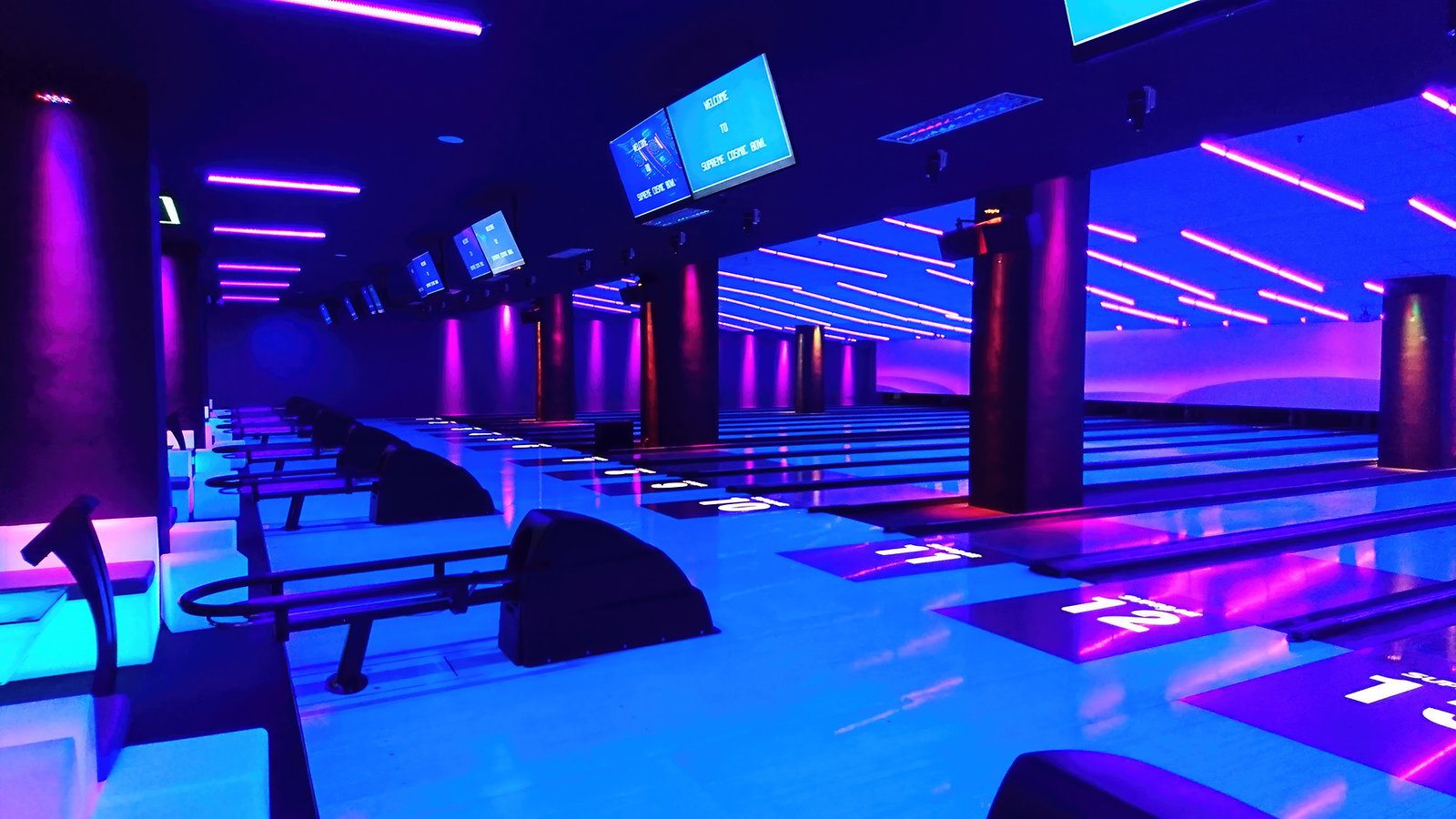 Supreme Cosmic Bowl, Brem Mall, Kepong