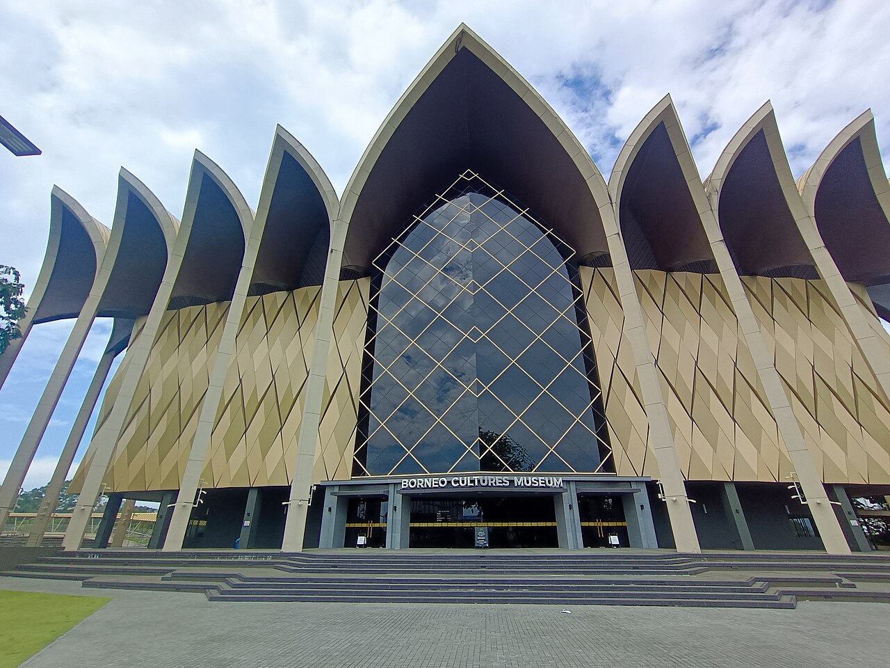 Borneo Cultures Museum — Sarawak Museum Campus