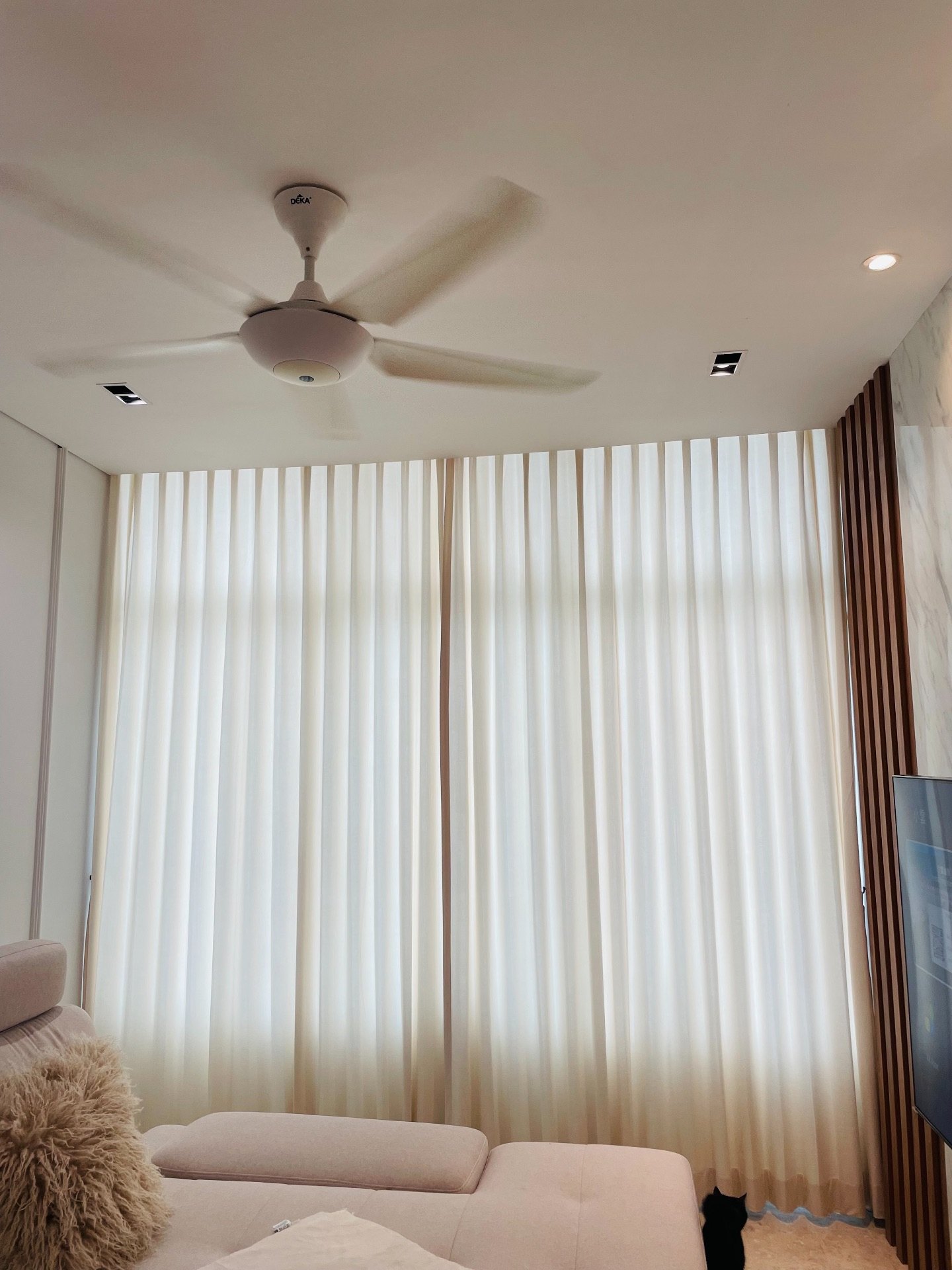 10ft Curtains (10 Feet Curtain Sdn Bhd) — the wave-fold manufacturer in Cheras