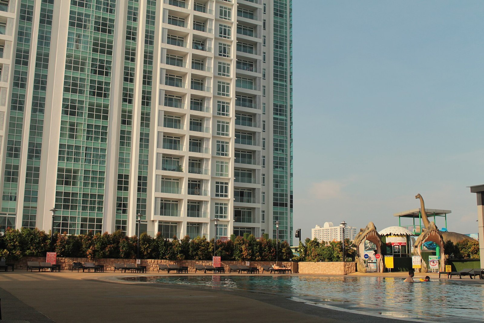 KSL City Mall — Funtopia & Dinosaur Alive Water Theme Park