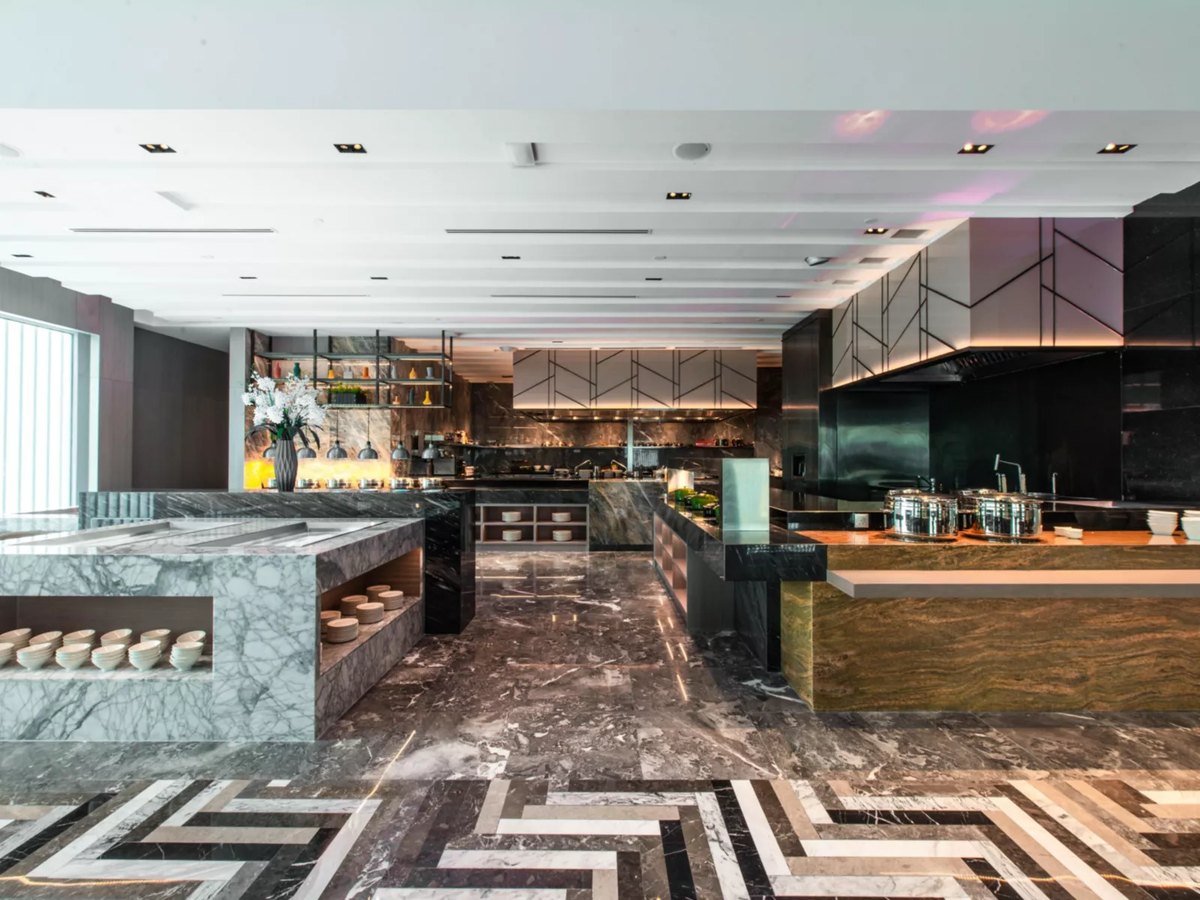 Dine@Eight,新山市中心Holiday Inn(敦阿都拉萨路)