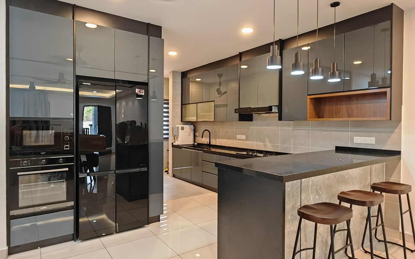 RS Interior Renovation Sdn Bhd (Mantin)