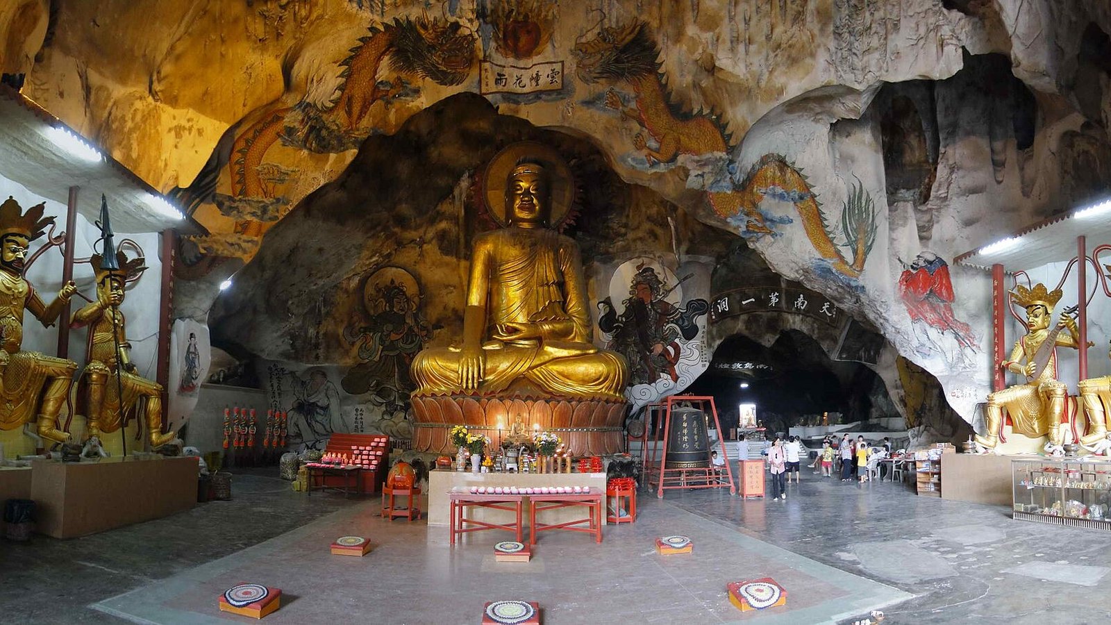 Perak Tong Cave Temple — Jalan Kuala Kangsar