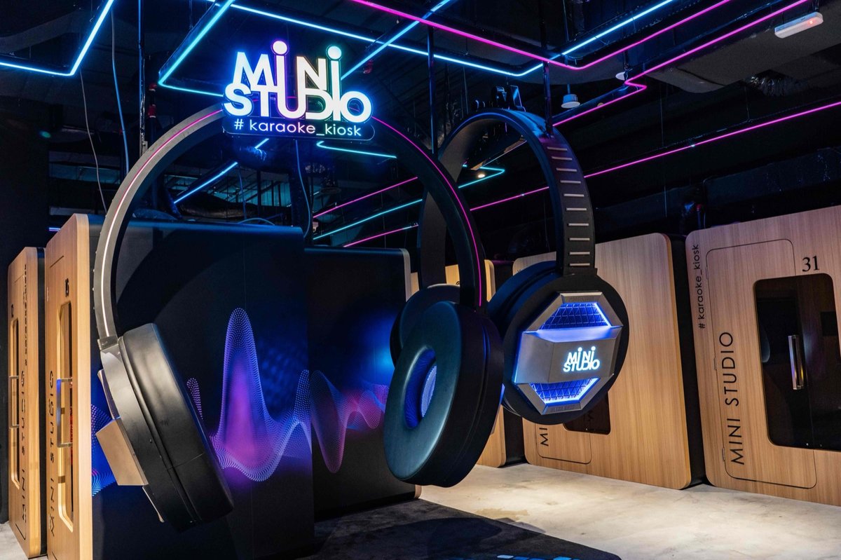 Mini Studio self check-in booths (A Quiet Place, AEON Maluri, Quayside Mall, D'Pulze Cyberjaya)