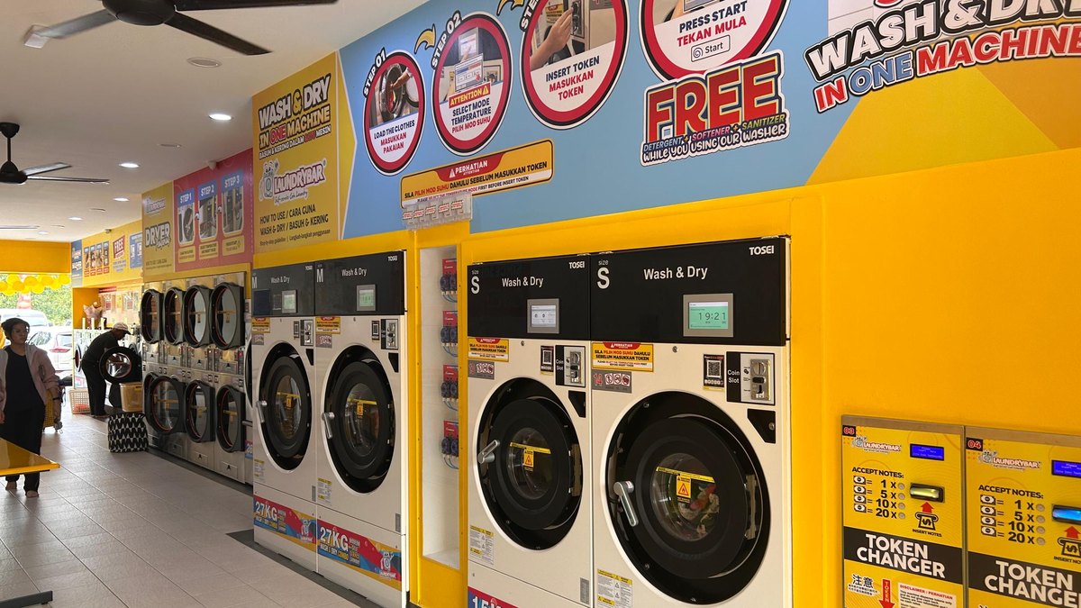 LaundryBar (self-service chain, no published price)