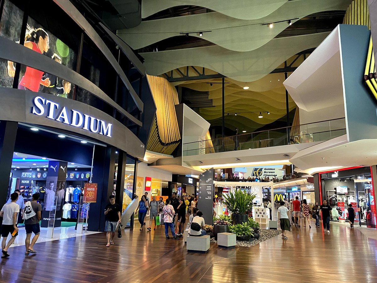 Mid Valley Megamall and The Gardens Mall, Mid Valley City