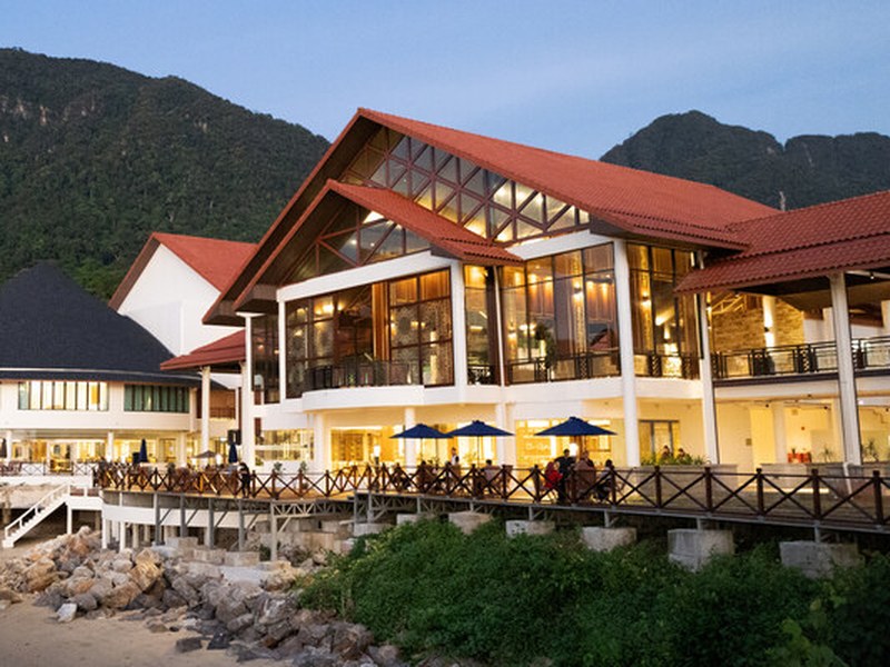 Eden Wellness (hotel spa), Riverside Majestic and Damai Lagoon Resort
