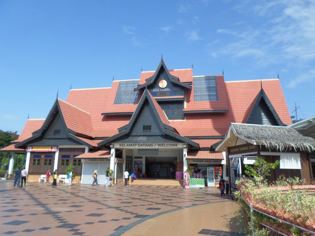 Menara Taming Sari, Bandar Hilir