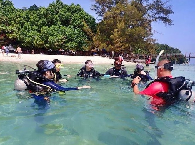 Go Aquatic, Wisma Sabah