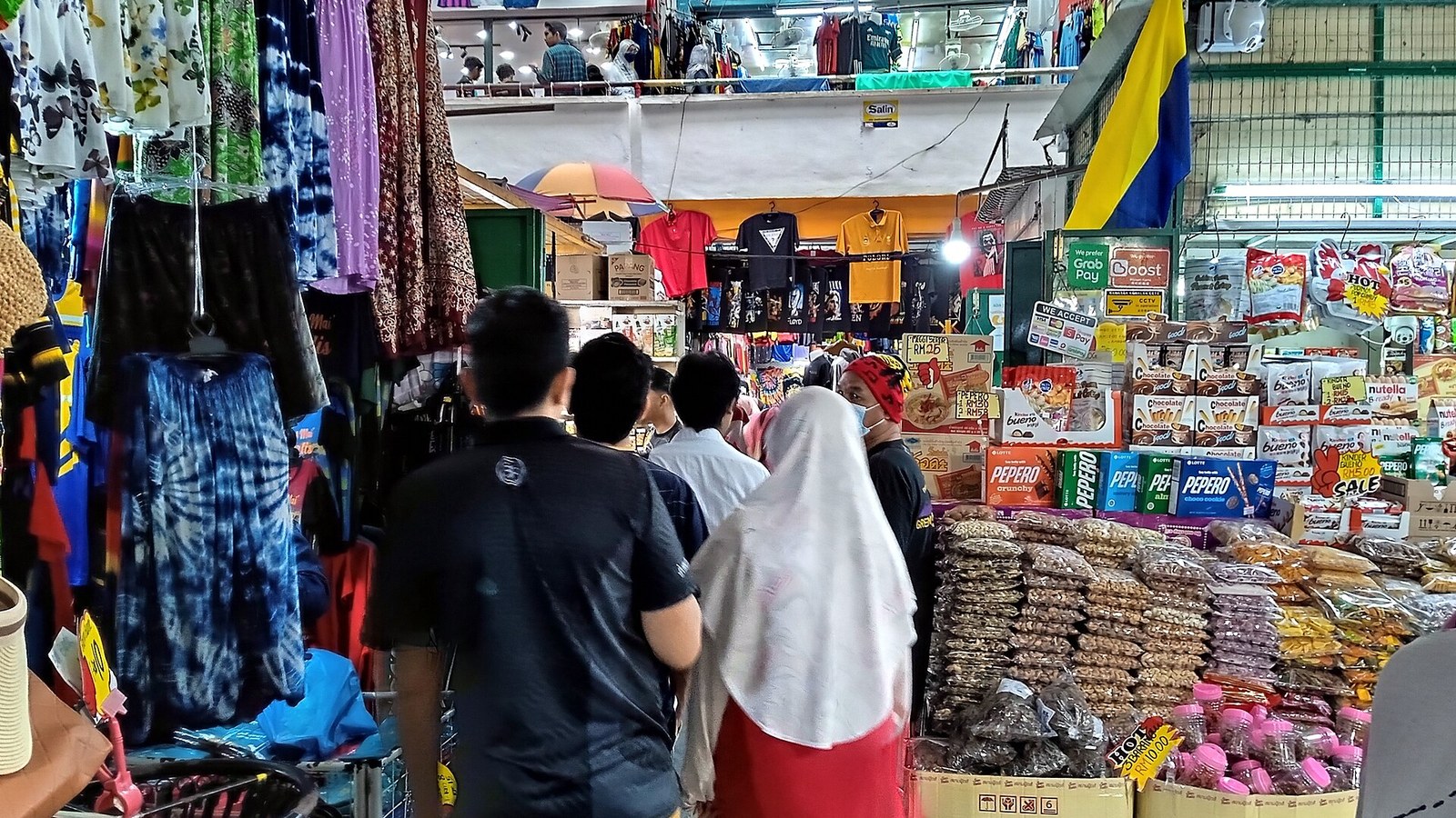 巴东勿刹免税购物区
