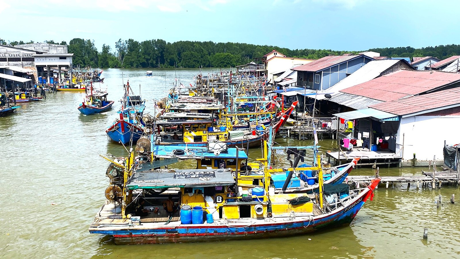 Kuala Sepetang & the Matang mangroves — the end of Malaysia's first railway line, and the evening firefly run